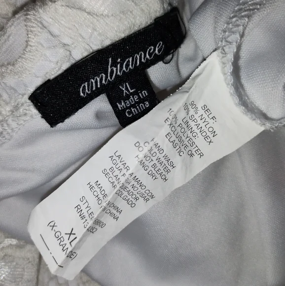 White lace floral midi dress - Picture 5 of 7